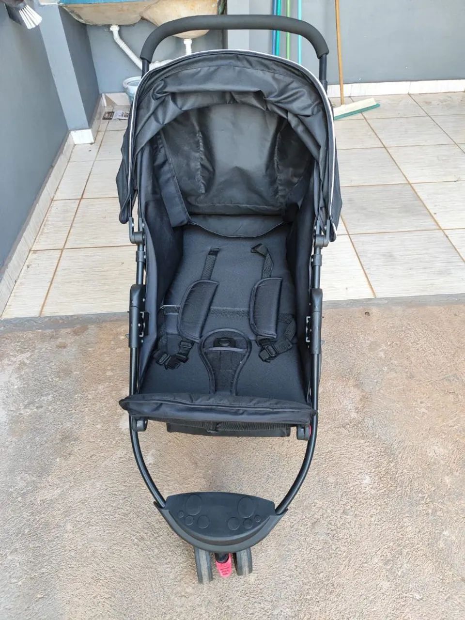 Carrinho de Bebê compacto e Prático  - Foto 5