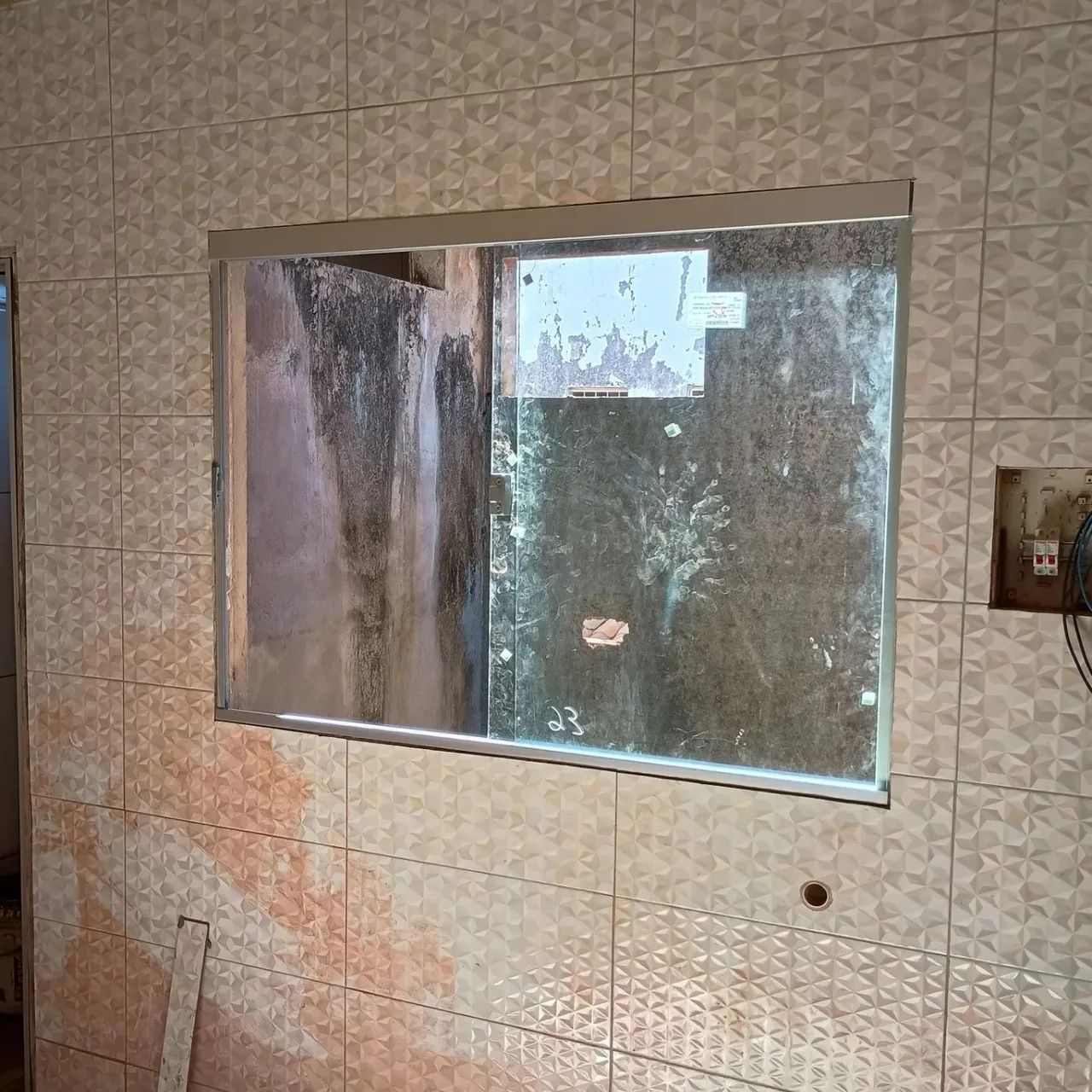 Janela de vidro temperado para sua casa - Foto 2