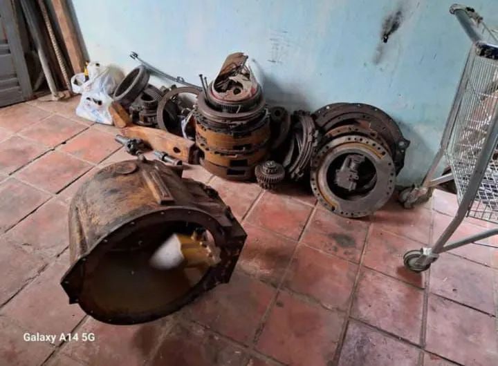 Transmissão trator D6  - Foto 2