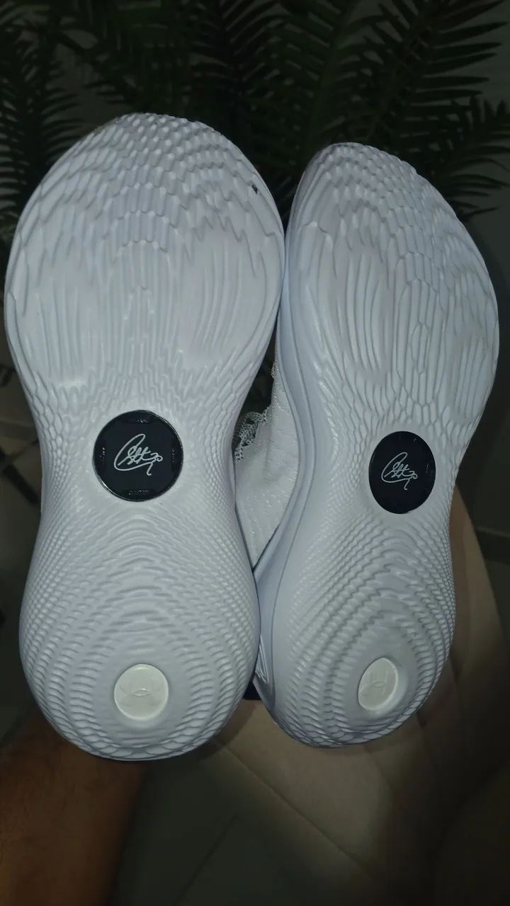 Tênis Nike Curry Lançamento Novo! N.41/42 - Foto 3