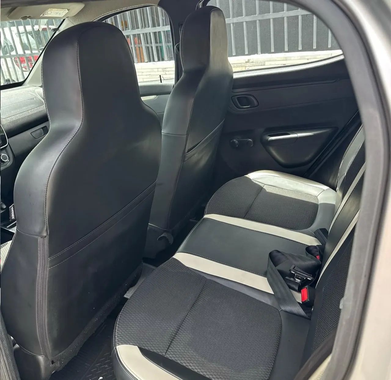 Kwid 2020 - Foto 4