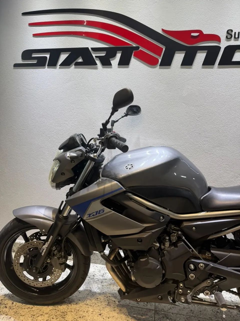 YAMAHA XJ6N 2015 ABS  - Foto 2