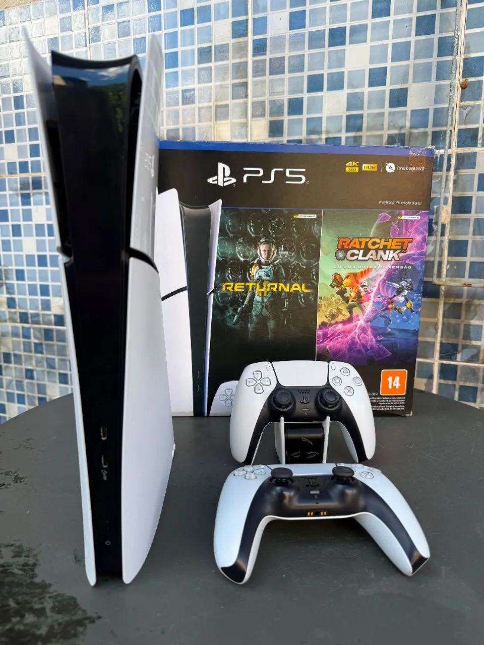 Ps5 Slim Digital 1Tb com 2 controles - Foto 2