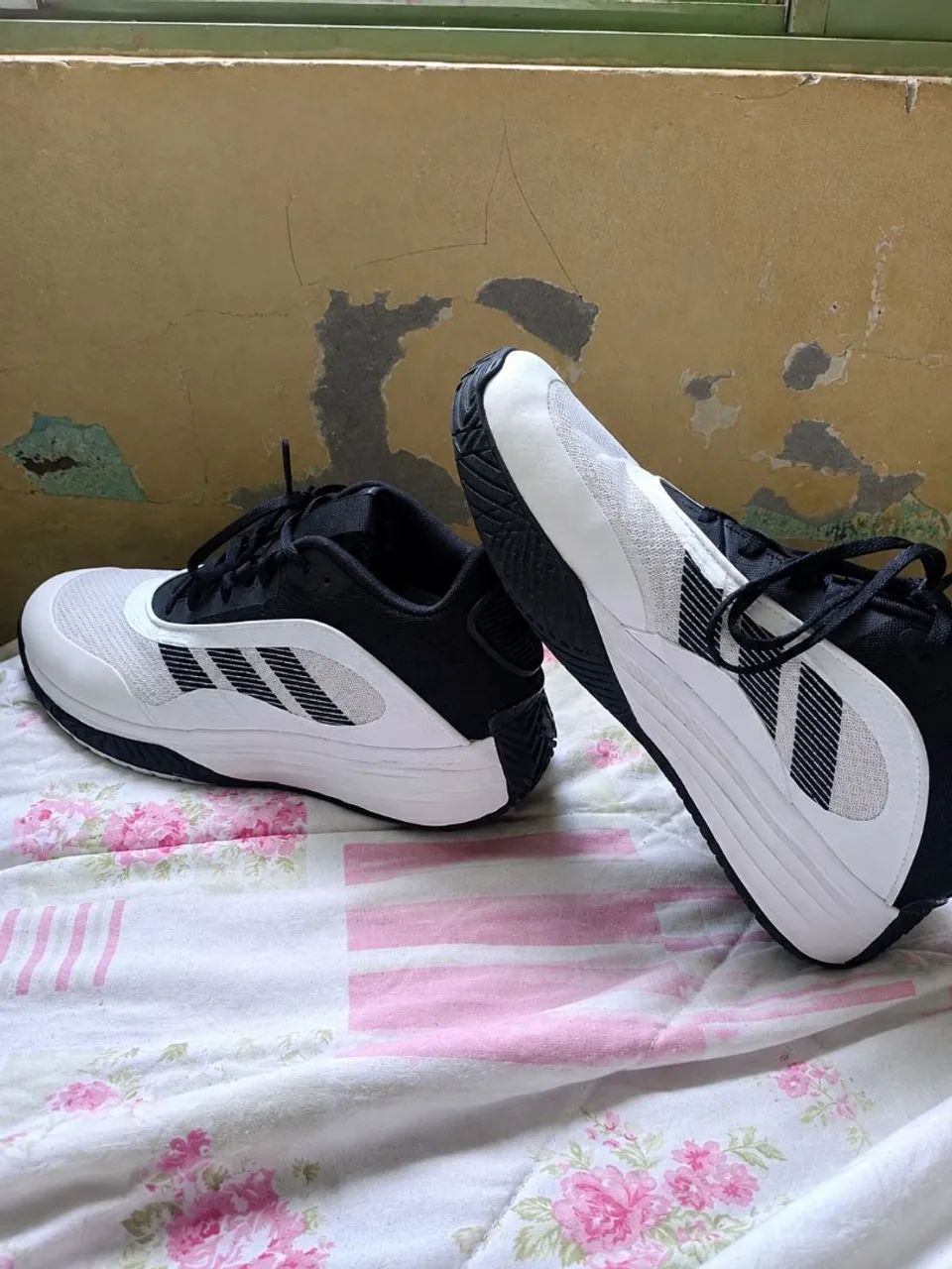 Adidas own the game 3.0 (branco e preto)  - Foto 5