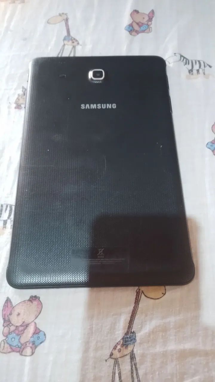Vende se um Tablet Samsung Tab E  - Foto 4