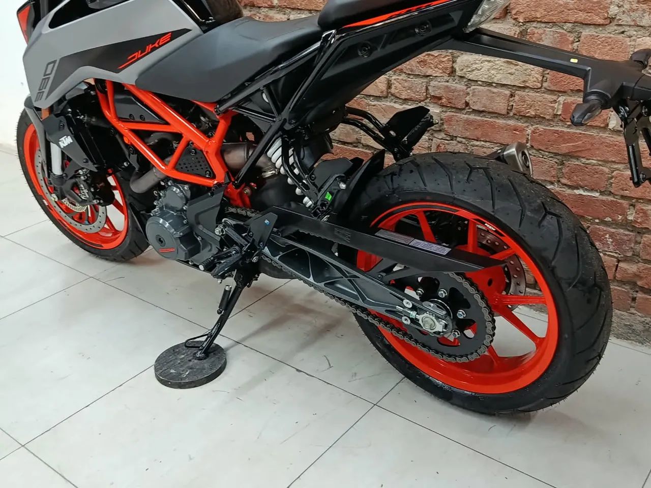 KTM DUKE 390