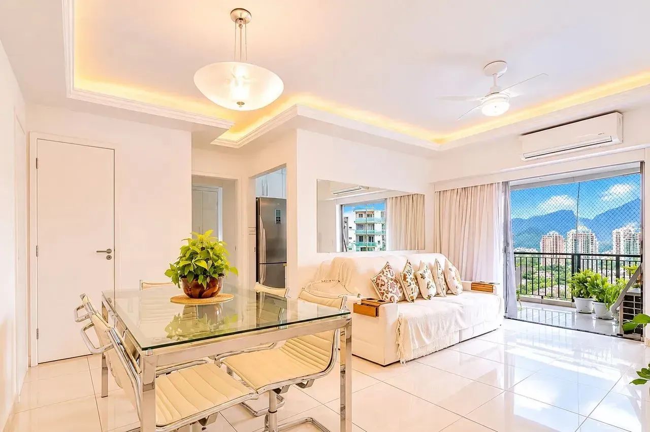Barra da Tijuca - locação quarto e sala 70 m2 mobiliado.