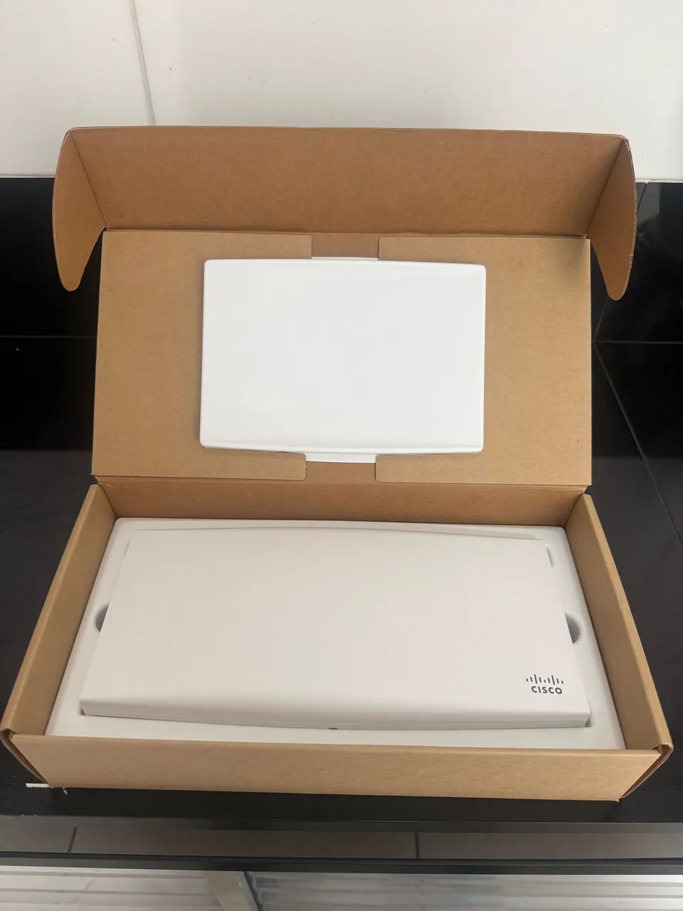 Cisco Meraki Mr36 Hw Cloud-managed Wi-fi 6 Cor Branco - Foto 2