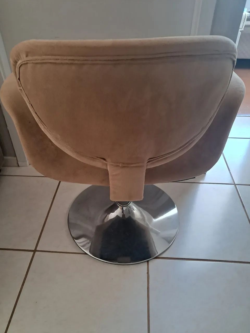 Vendo cadeira giratória  - Foto 2