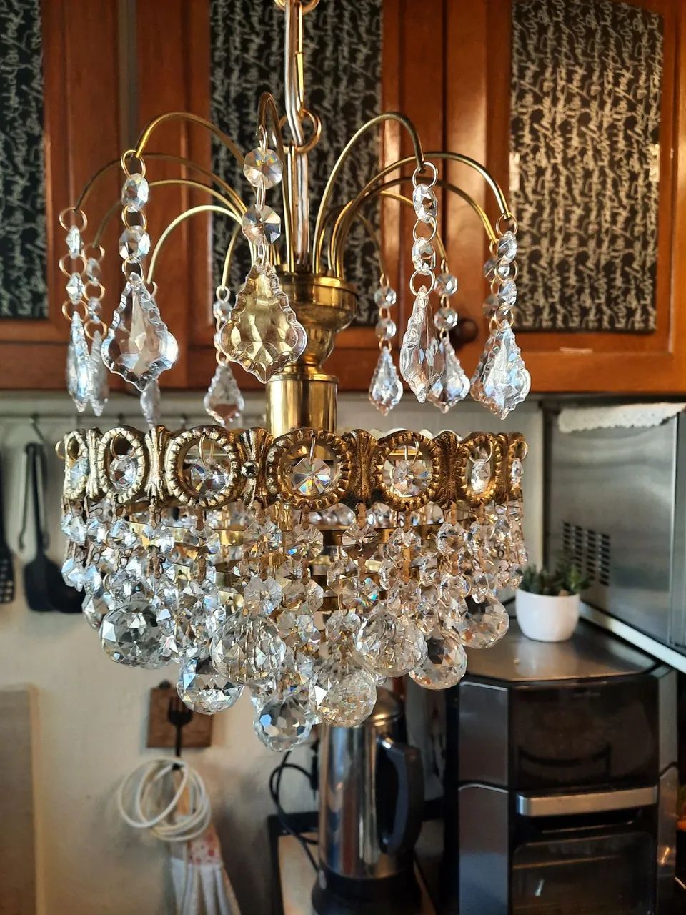 Lustre de metal bronze e pedras de cristais  - Foto 3
