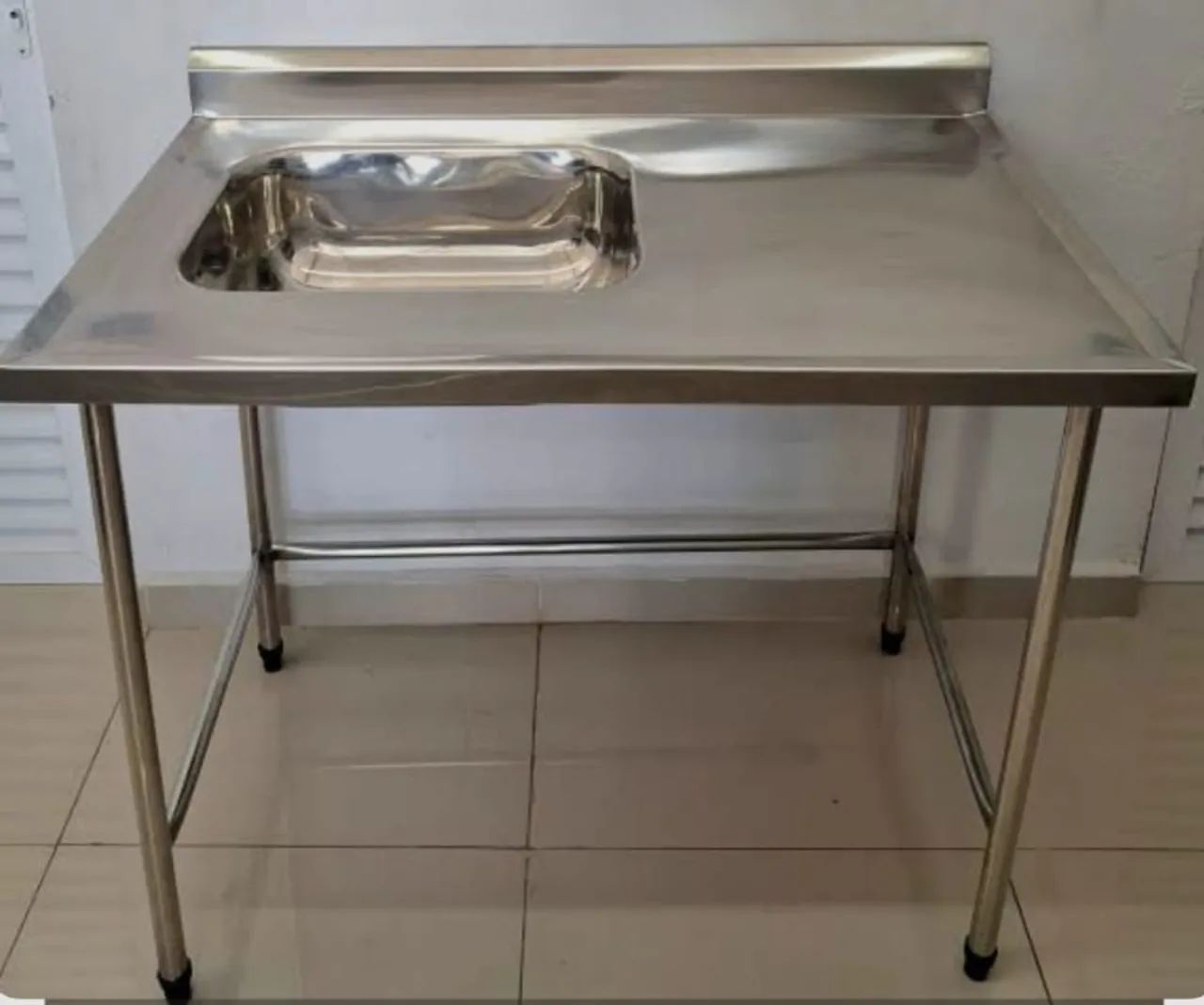 PIA DE INOX COM MESA MÉDIA 