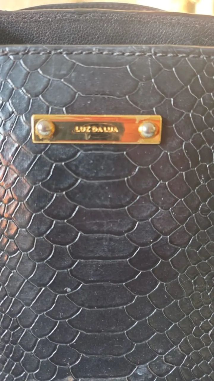Bolsa Luz da lua em couro textura snake preta  - Foto 2
