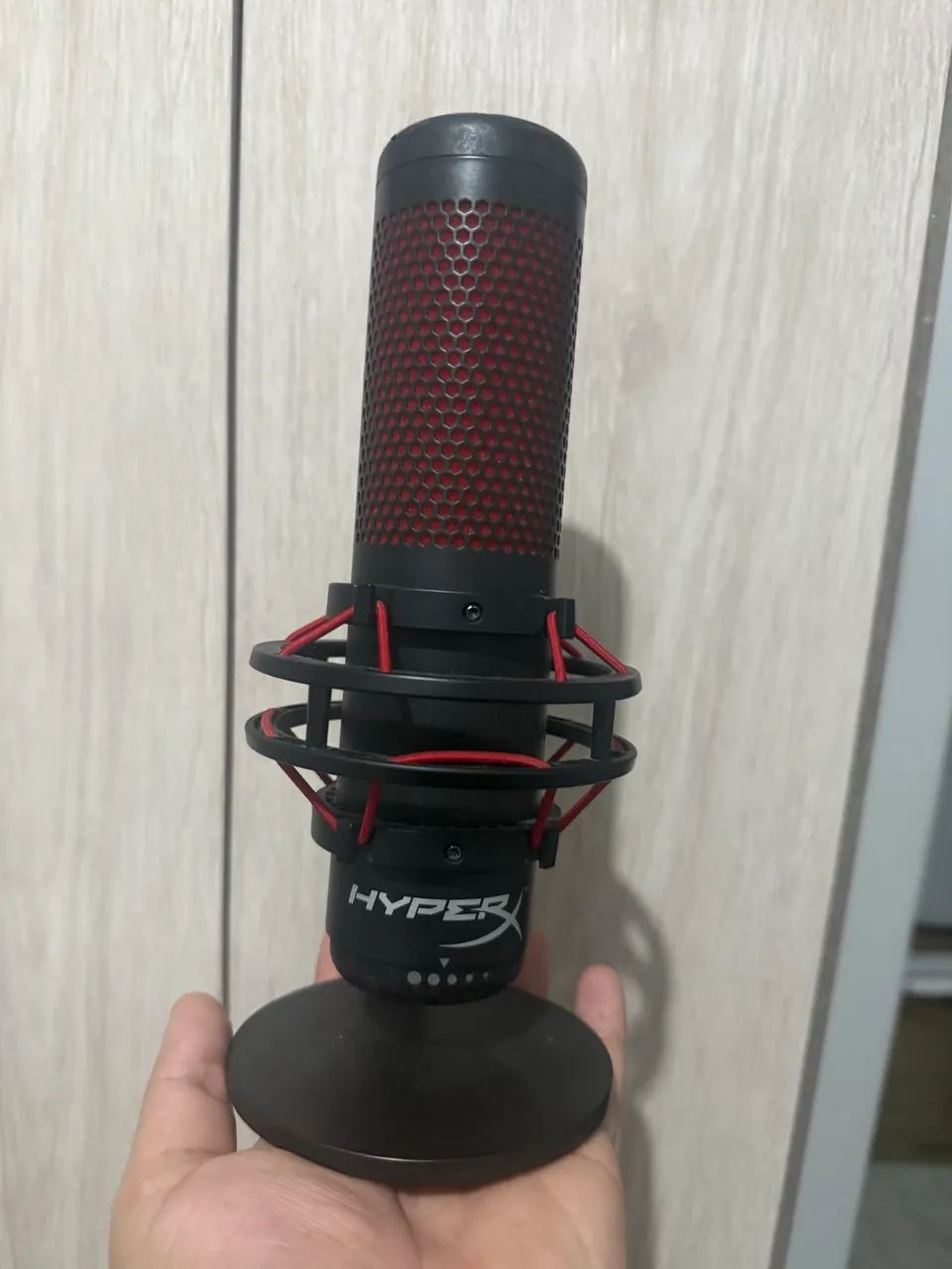 Microfone Hyperx Quadcast 2 + headset jbl Quantum 100 - Foto 3