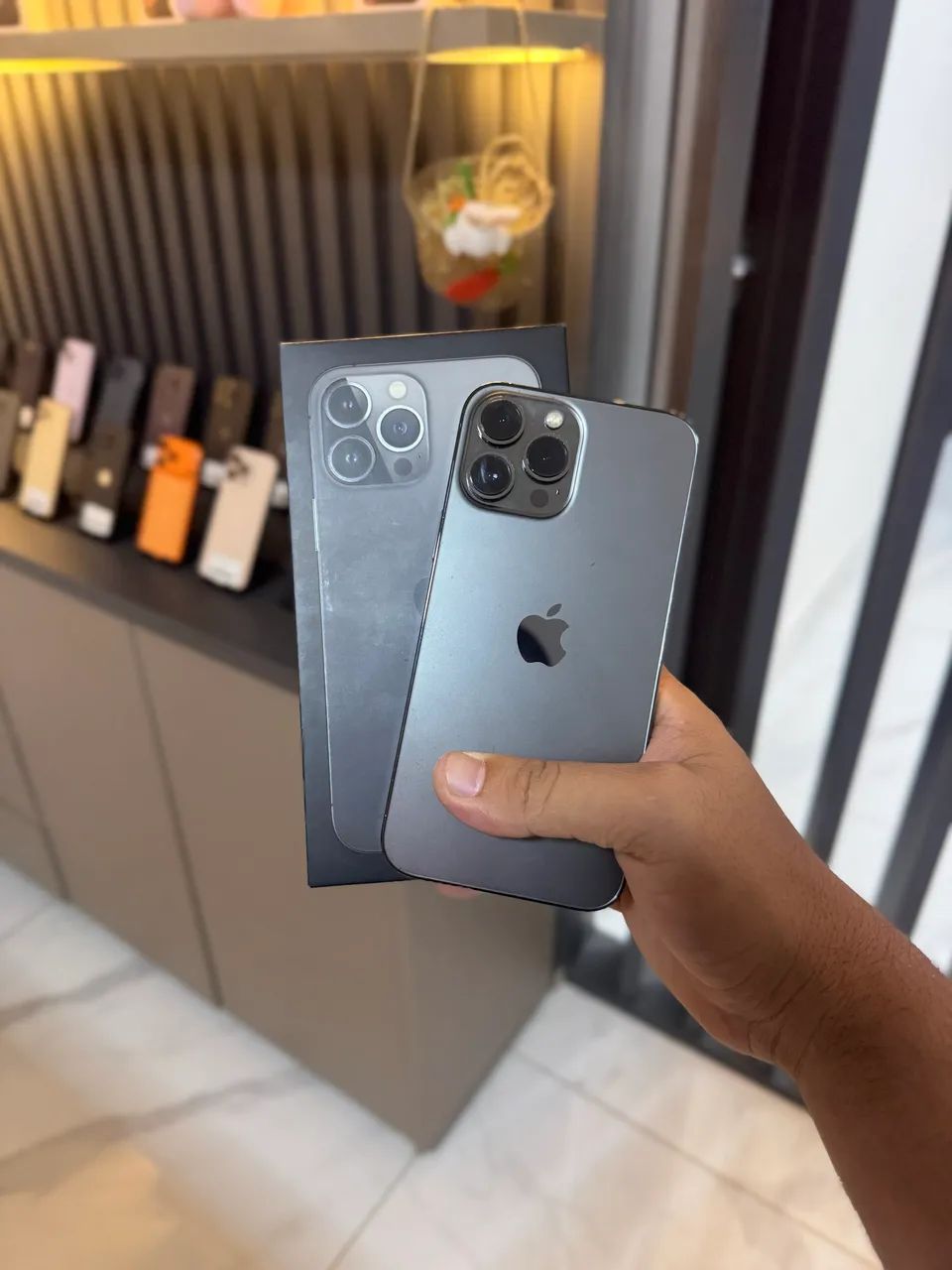 IPHONE 13 PRO MAX 256 GIGAS GRAFITE - Celulares e Smartphones