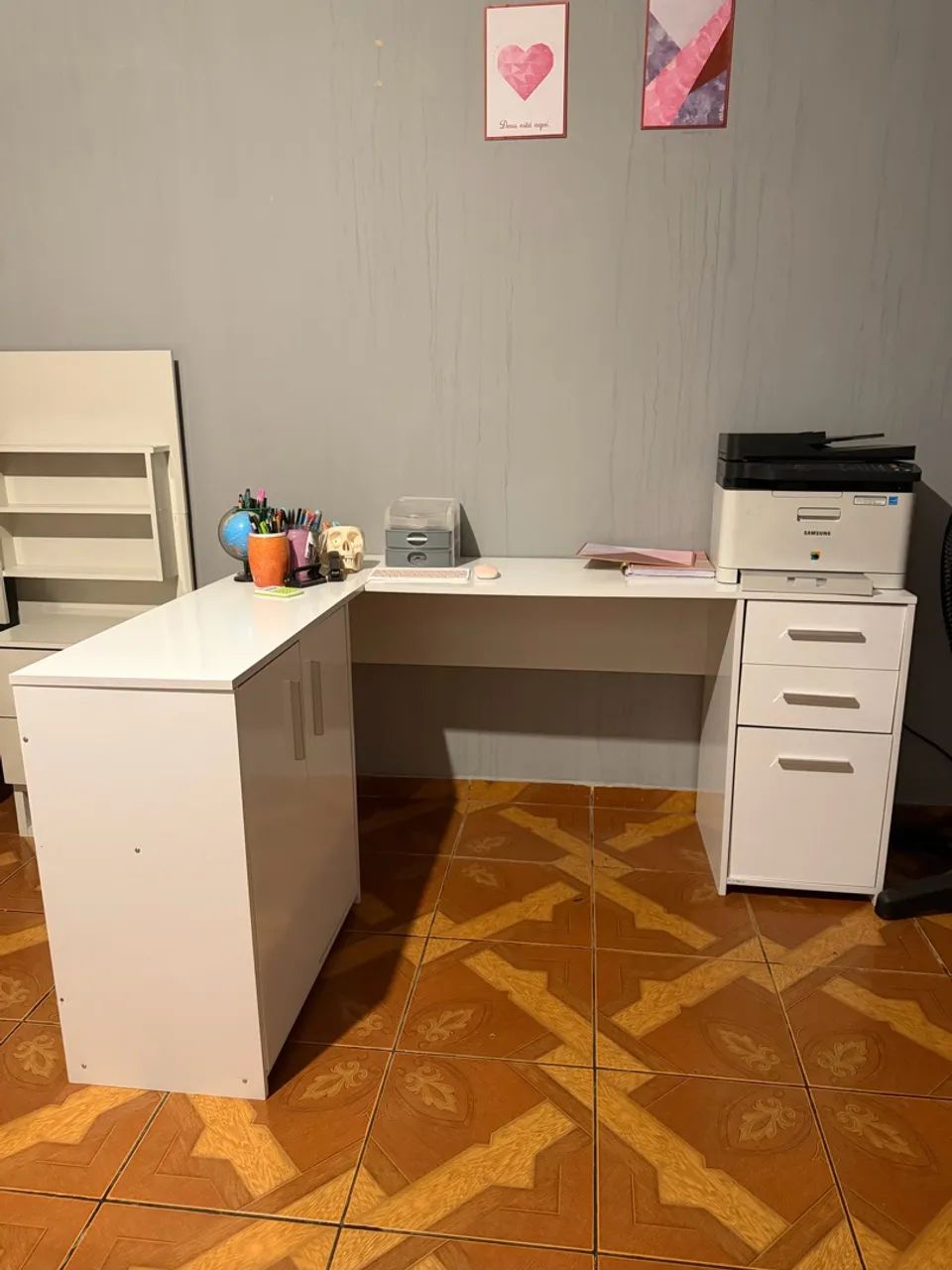 ESCRIVANINHA EM L