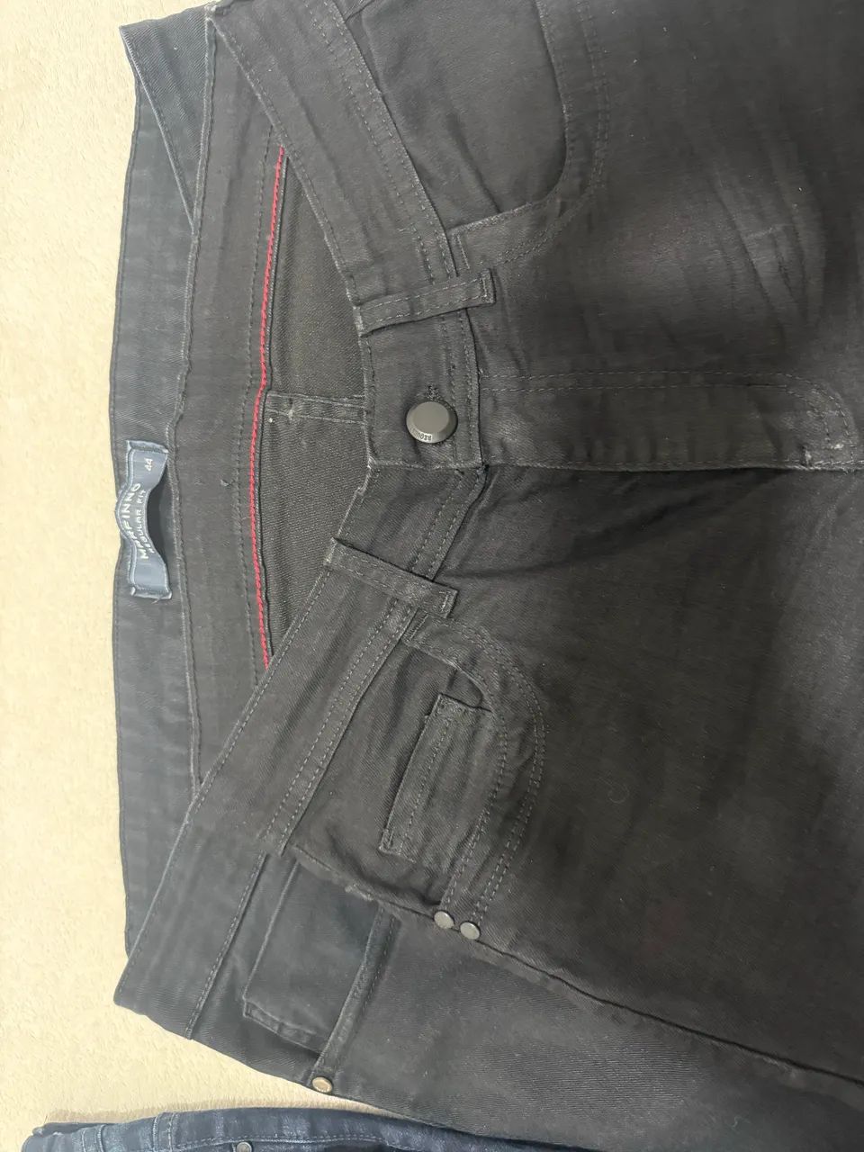 4 calças jeans diversas - Foto 3