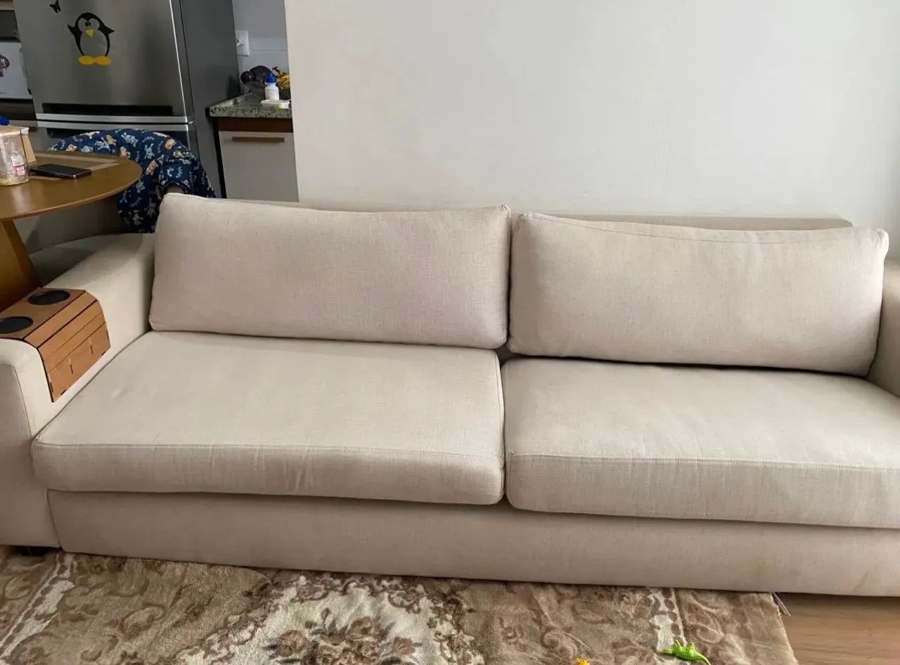 Sofá de linho super conservado 
