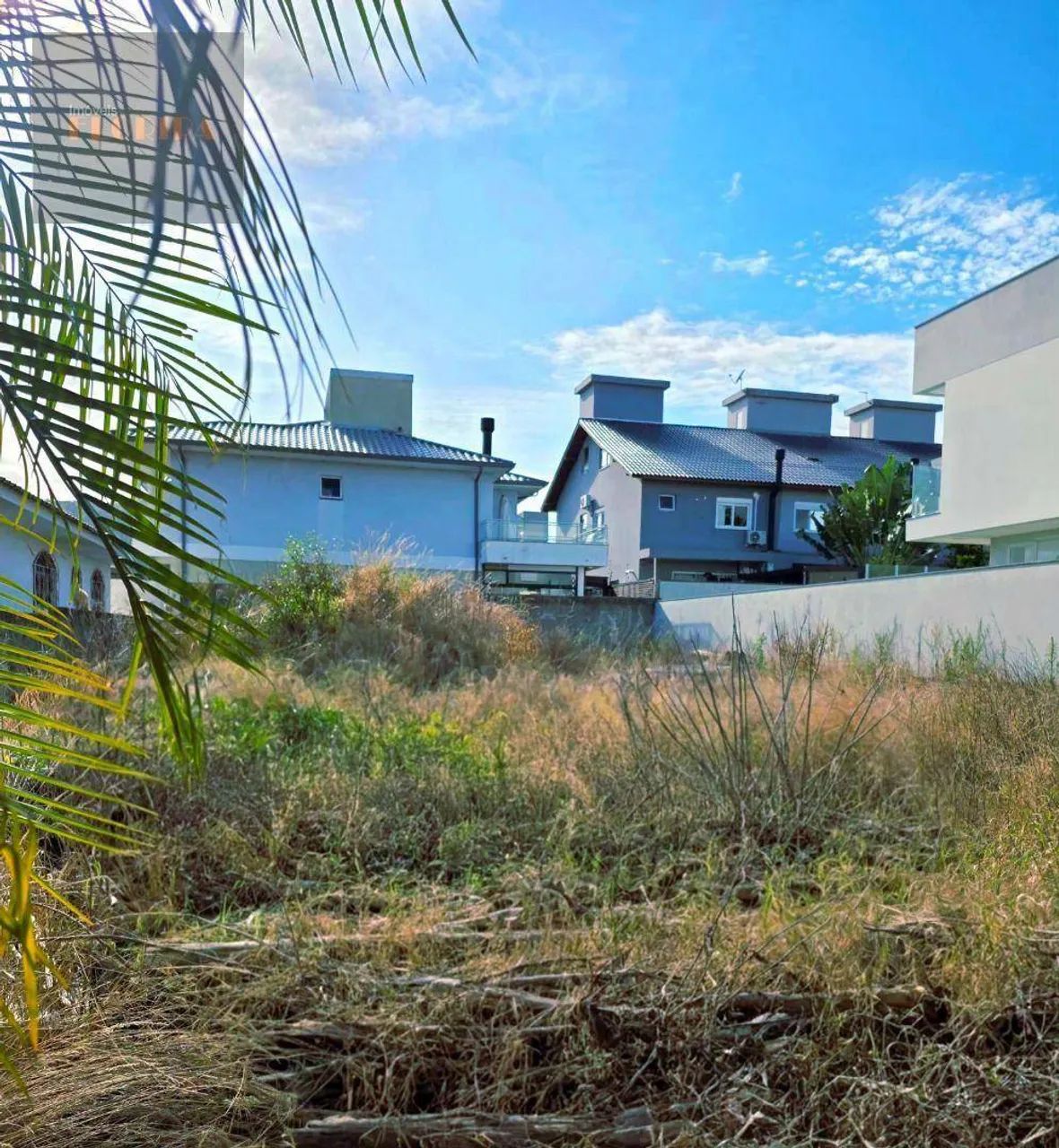 Terreno próximo a comércio no bairro Campeche
