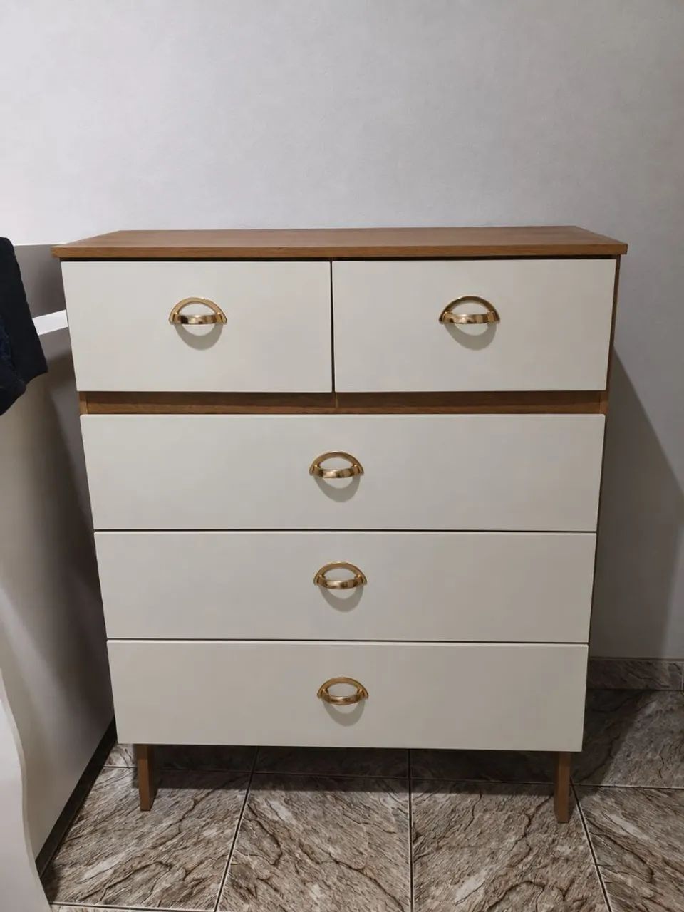 Cômoda Retrô 