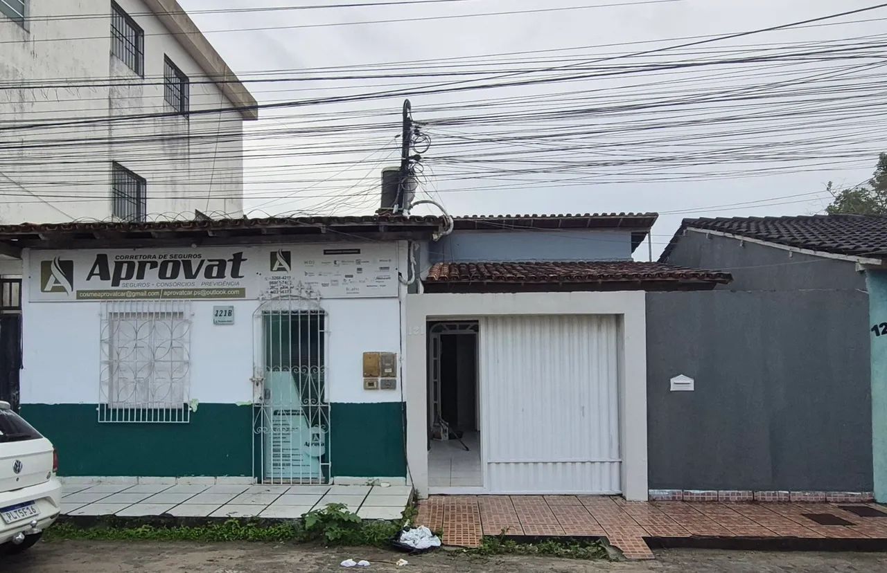  Casa a venda no Centro 