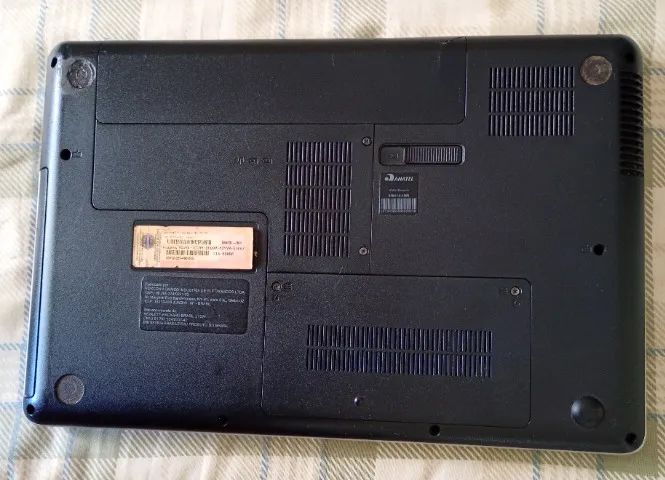 Notebook HP G42-43TBR i3-1a Geração Com defeito - Foto 3