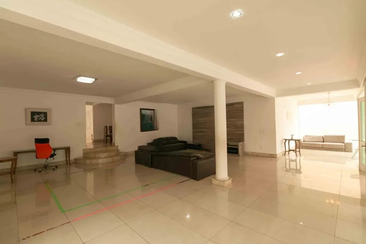 Casa à Venda - Bandeirantes, 5 Quartos, 1000 m2 - Foto 2