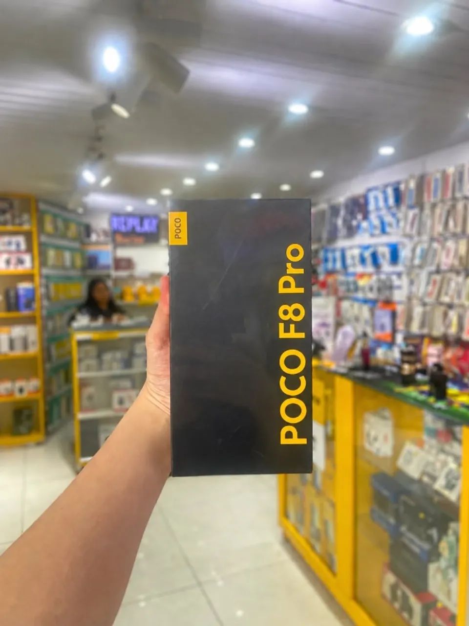 Poco F8 Pro - NOVO LACRADO 