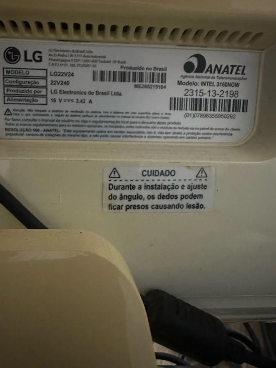 Computador de mesa LG 22V24 All-In-one