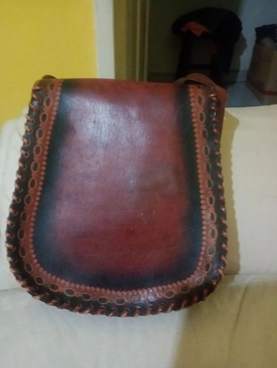 Bolsa de Couro Original Desenhada linda - Foto 2