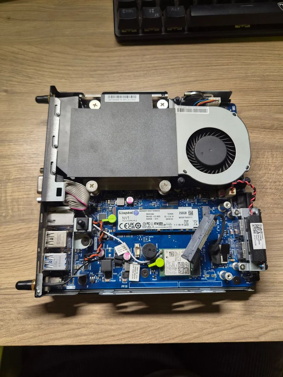 Mini PC Positivo Ryzen 5 PRO - Foto 3