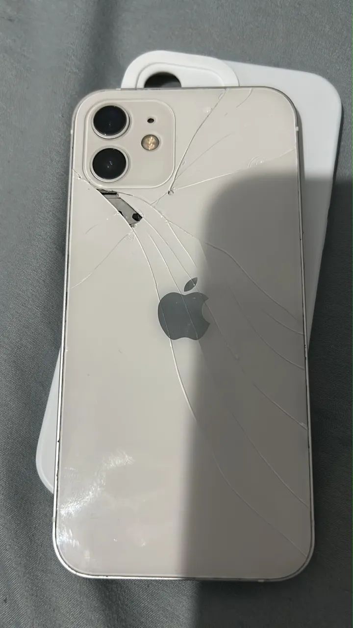 iPhone 12 - Foto 4
