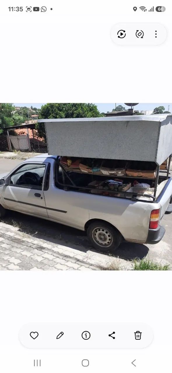 Cobertura de utilitários com pratilheiras frutas e legumes 