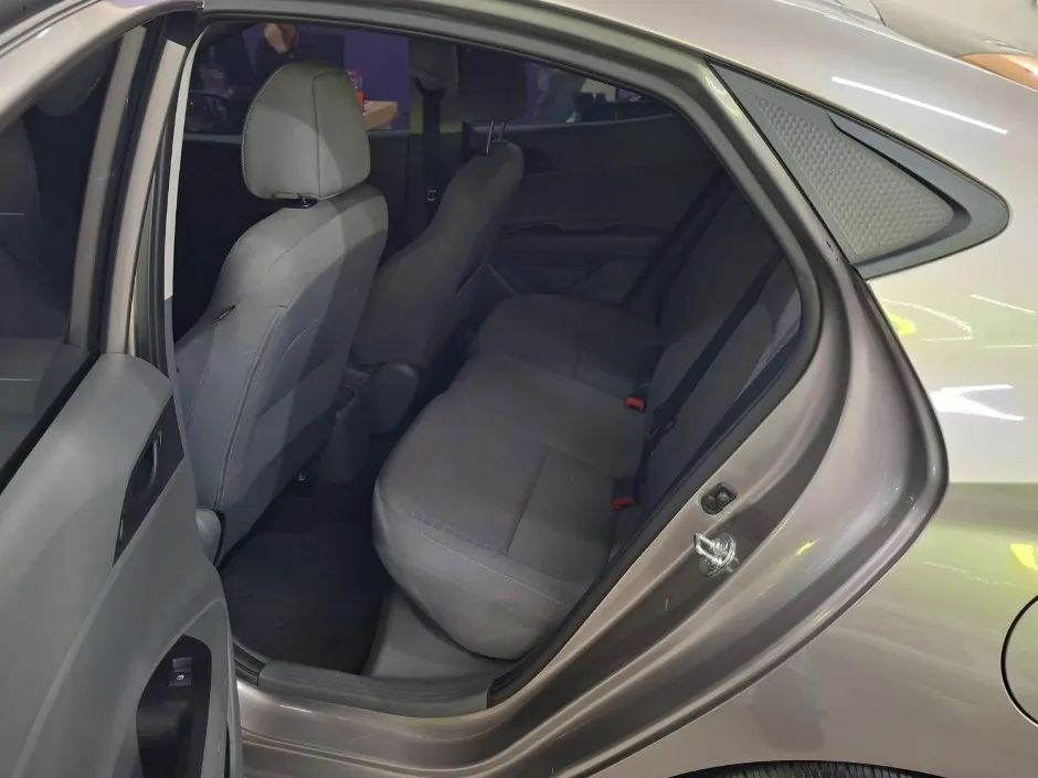 Hyundai HB20S Limited 1.0 Flex 12V Aut., foto 8 de 8
