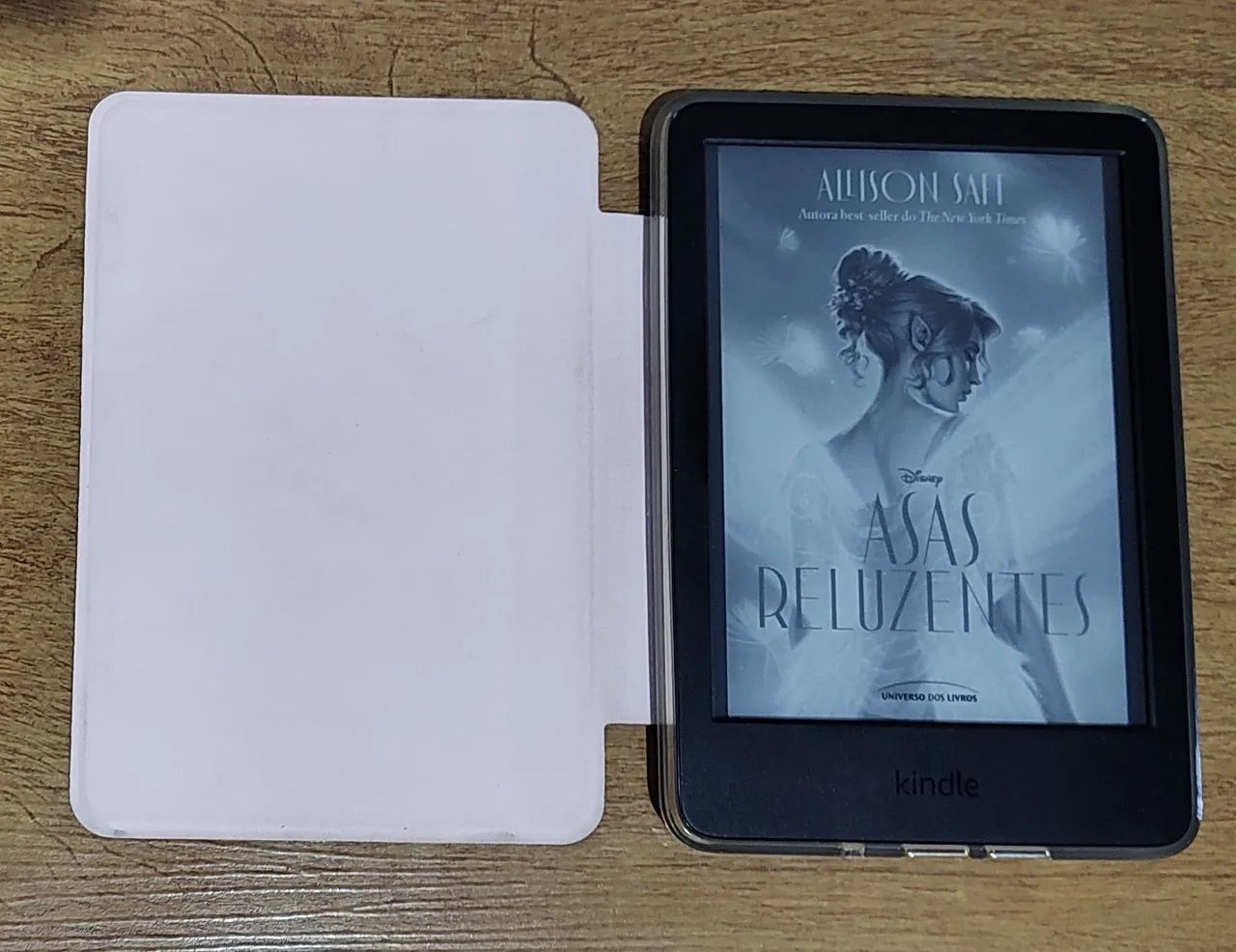 Vendo Kindle de 11° Geração com Capinha  - Foto 2