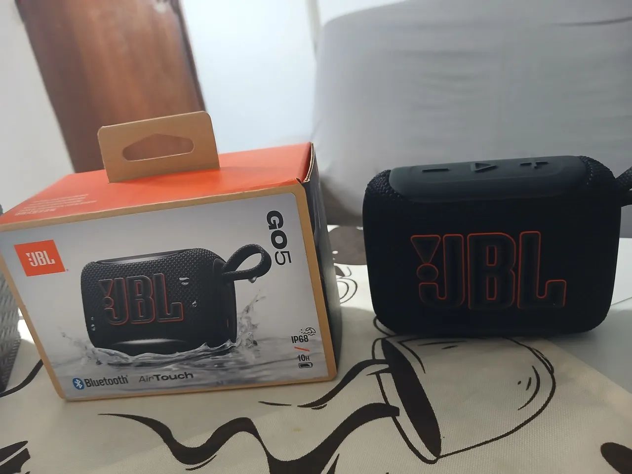 Caixa jbl go5