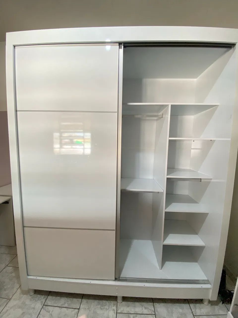 Guarda Roupas portas de correr Branco