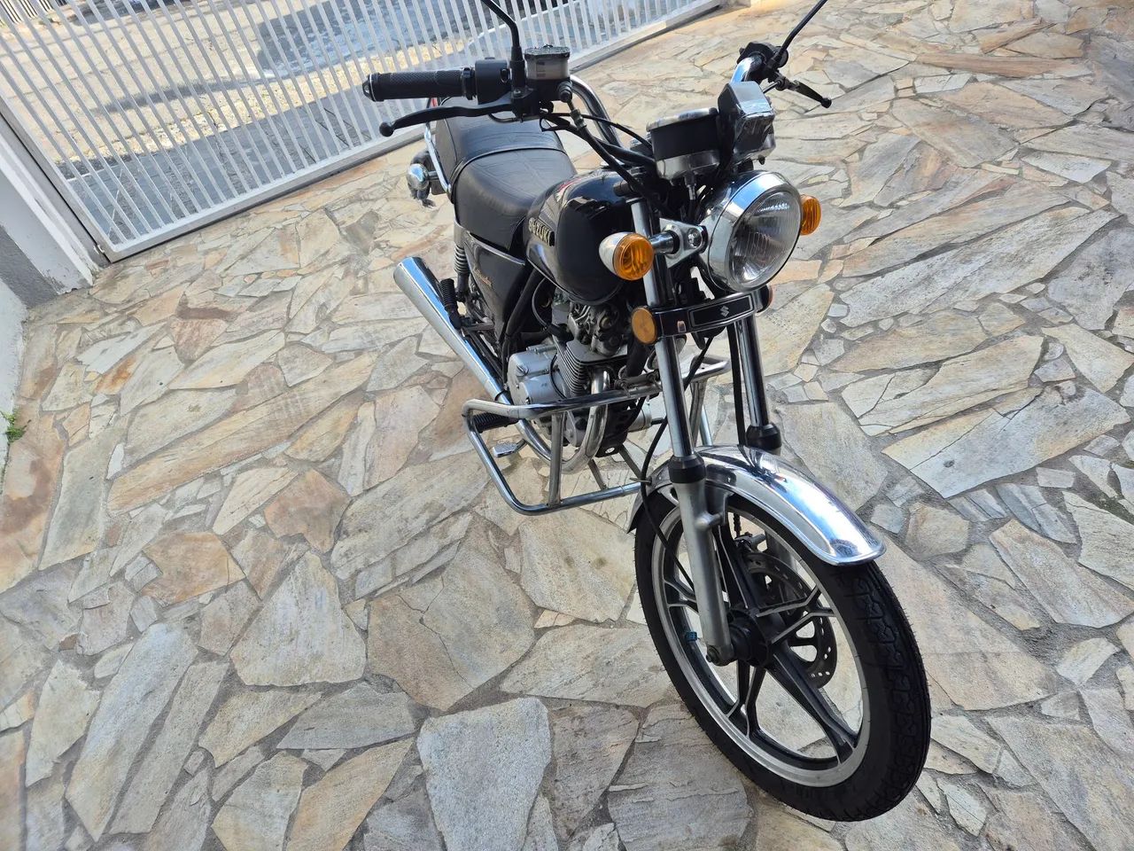Intruder 125 - Foto 3