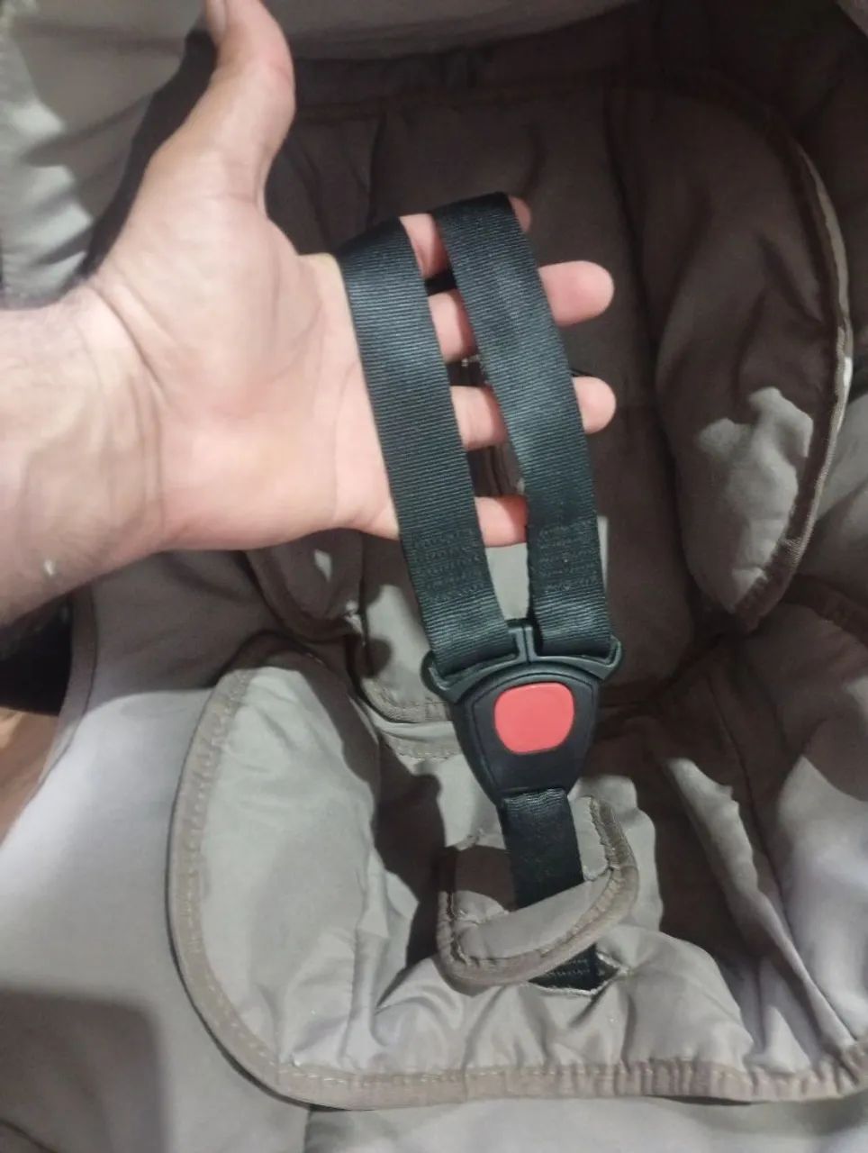 Vende-se bebê conforto em excelente estado de conservação - Foto 6