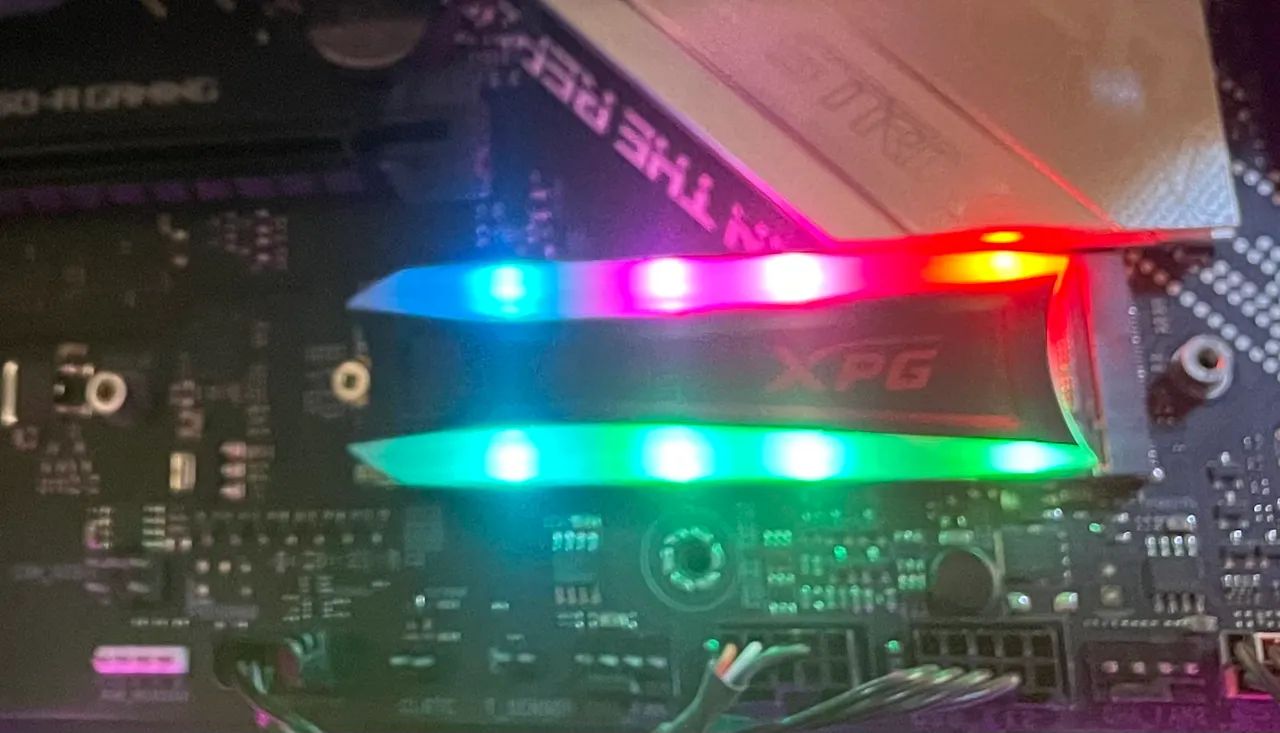 SSD m2 XPG RGB