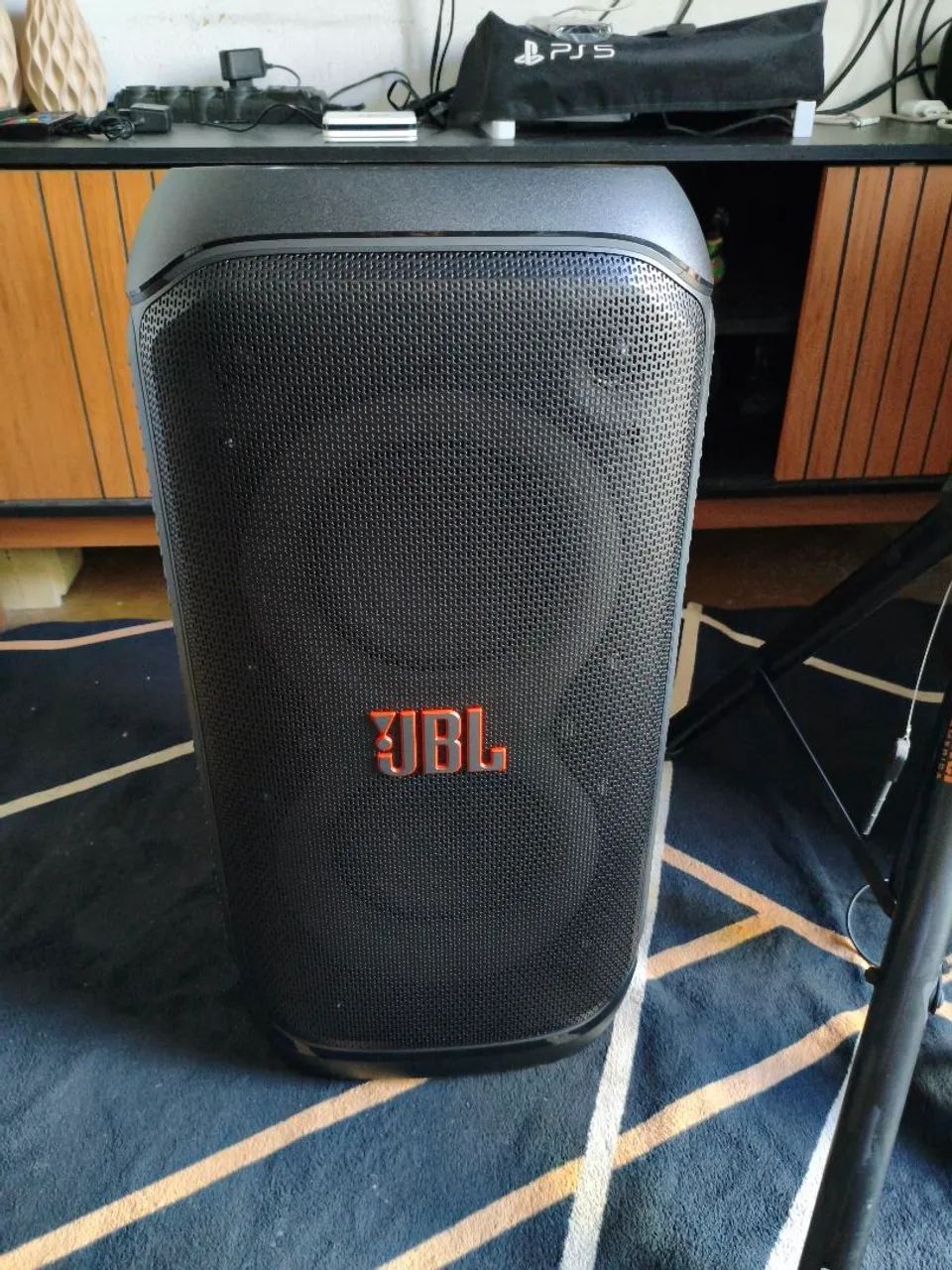 CAIXA DE SOM JBL 320
