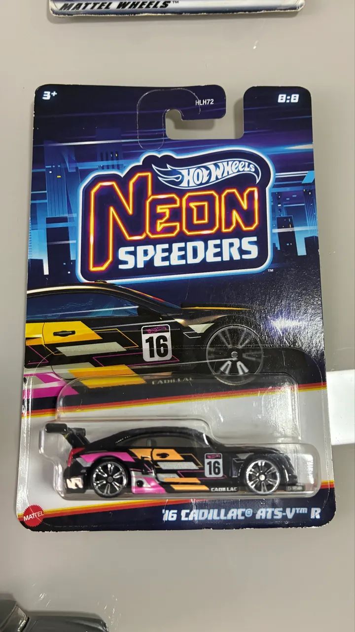 Hot Wheels lote com 06 miniaturas  - Foto 2