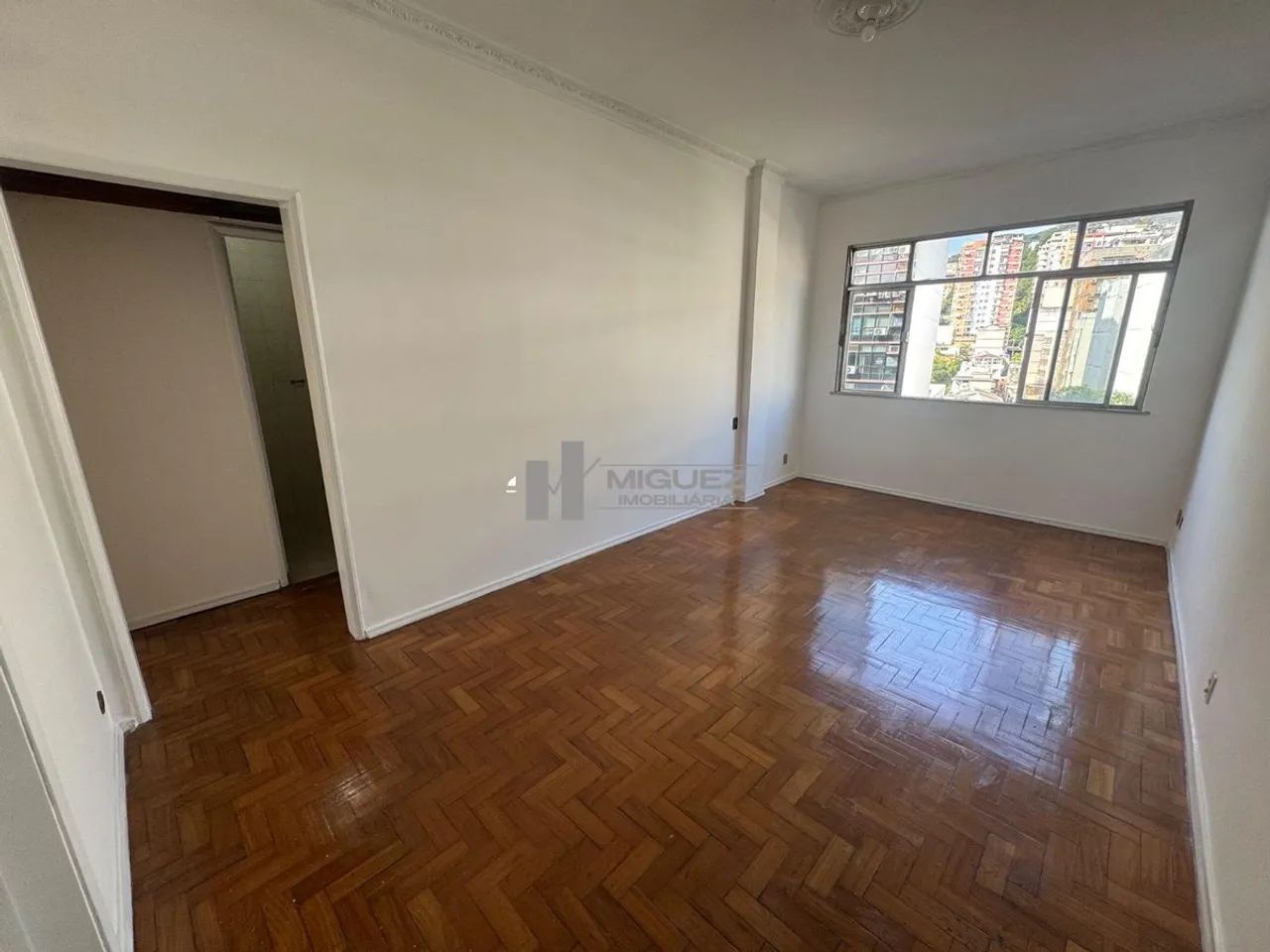 Apartamento à Venda Rua Haddock Lobo, Praça Afonso Pena. 2 Quartos. - Foto 5