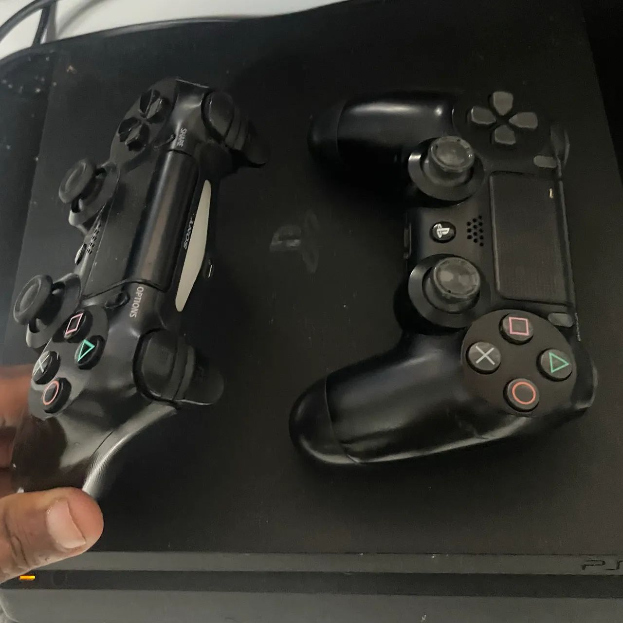 Vende-se PS4 