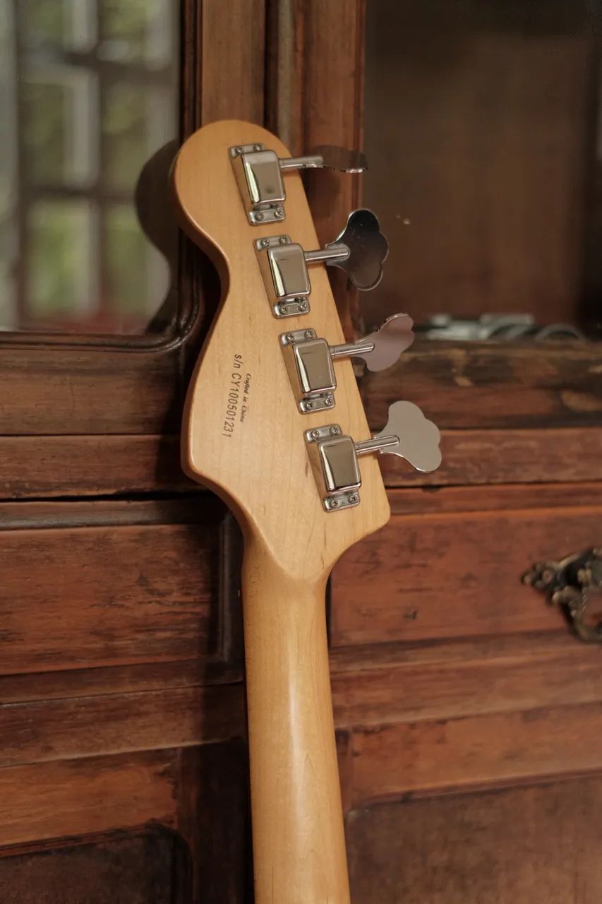 Baixo Squier Precision Bass Affinity Series 2011 - Foto 2