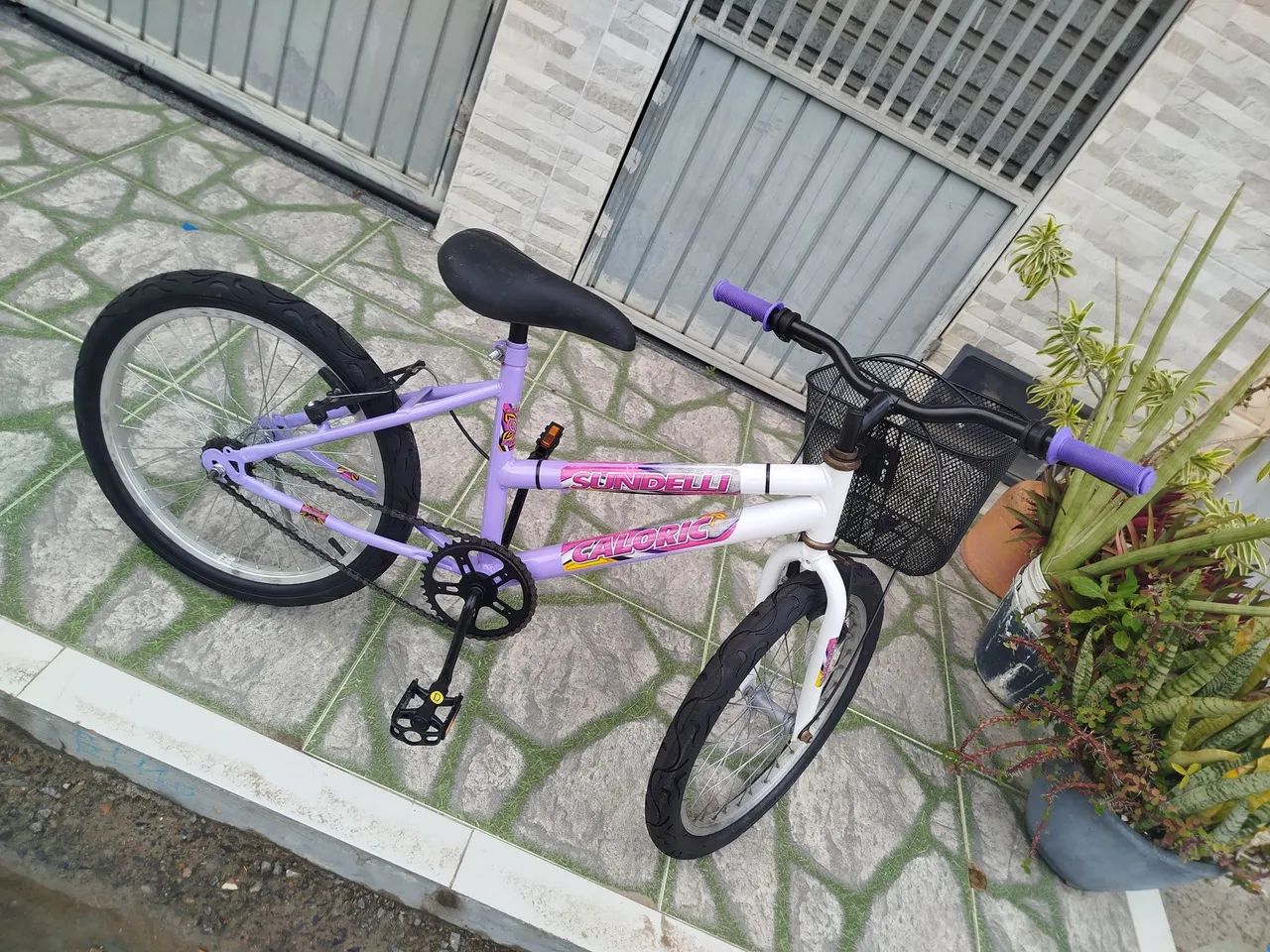 Bicicleta aro 20 feminina  - Foto 3