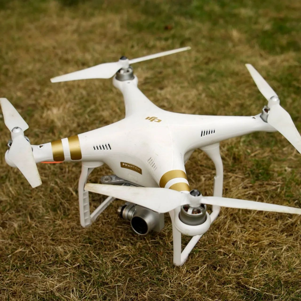 Vendo drone DJI Phantom 3 Pro