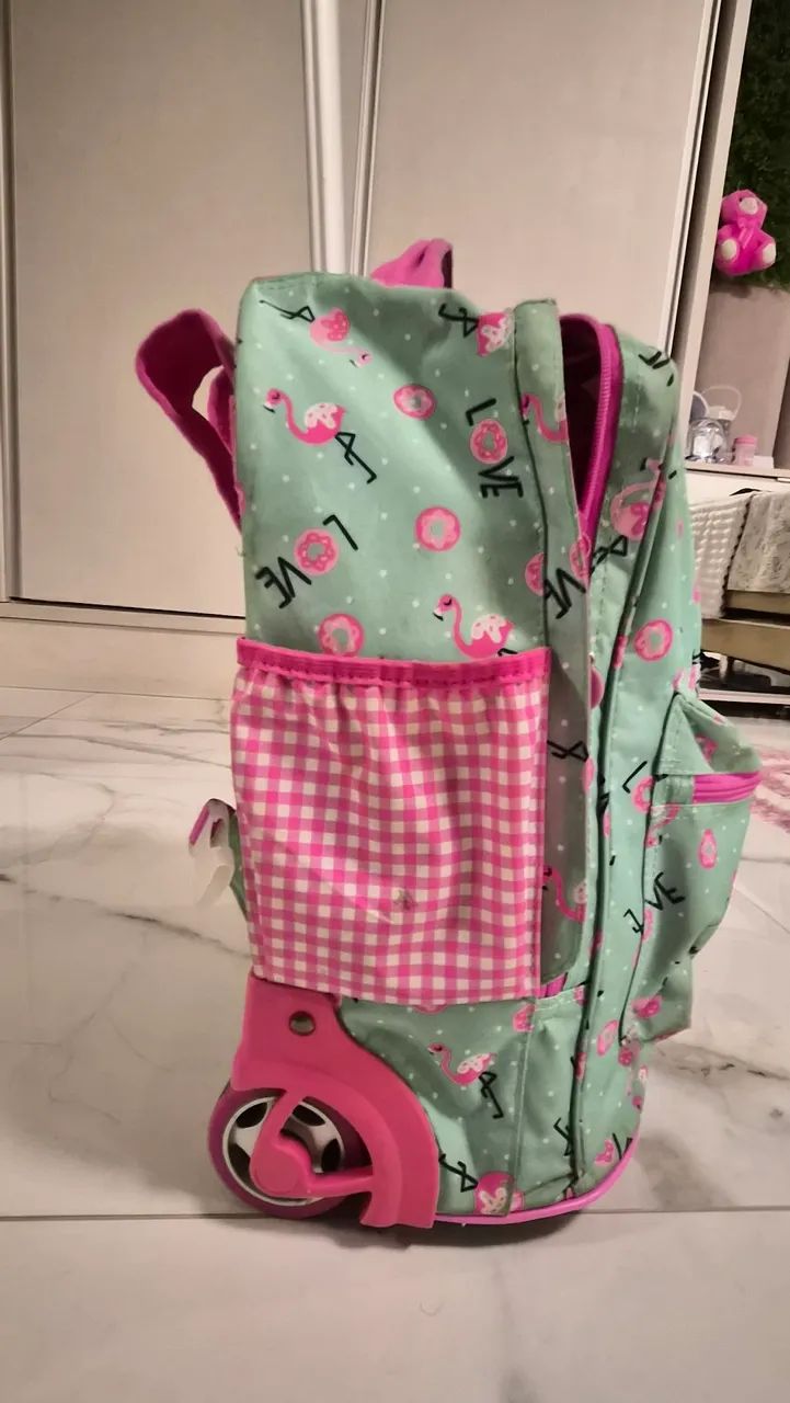 Vendo mochila de rodinhas PUKET pode ser usada nas costas. Bem conservada - Foto 4