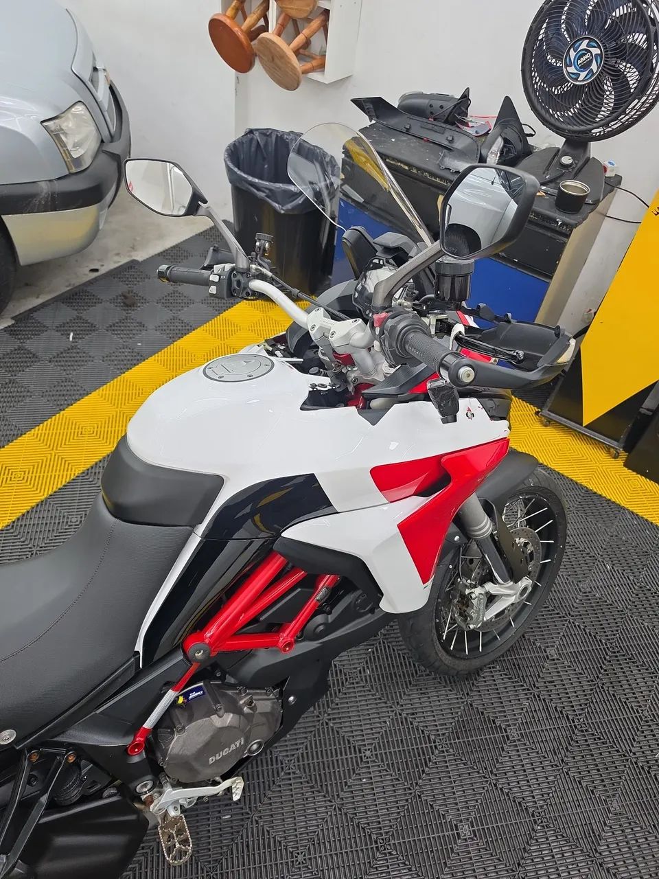 Ducati 950S multistrada  - Foto 4