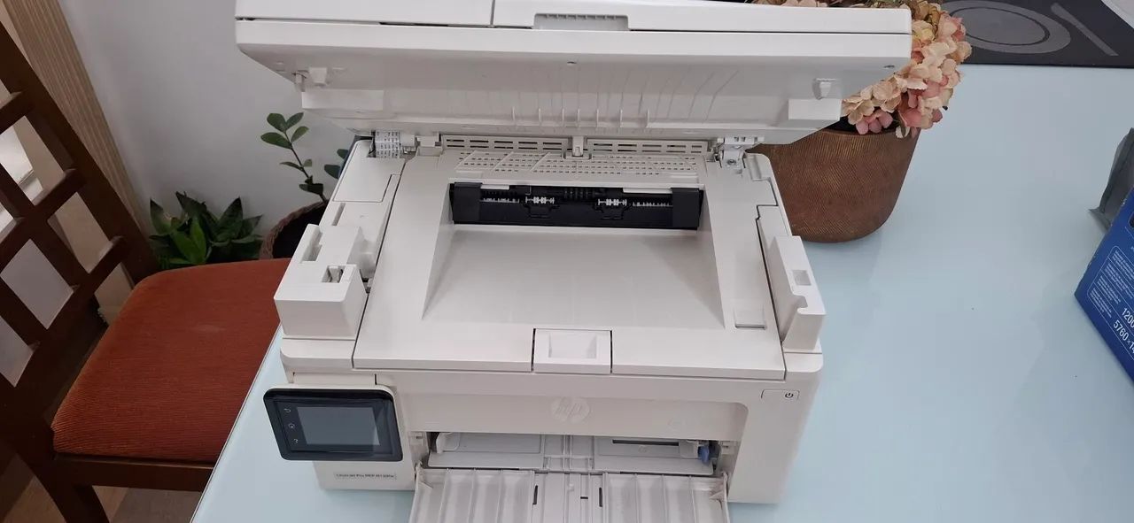 Impressora hp laserjet Pro MFP M 130fw usada - Foto 2