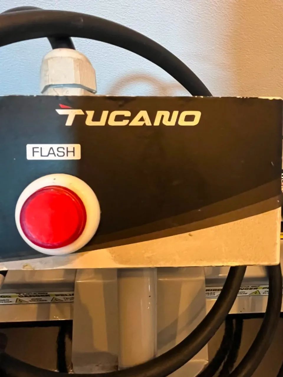 Flash Cure Tucano New 127V - Foto 2